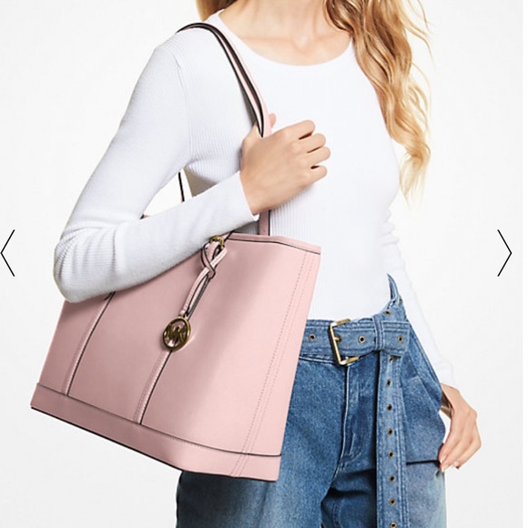 MICHAEL KORS
Jet Set Travel Large Top Zip Shoulder Tote Saffiano Leather

NWT - Picture 2 of 16